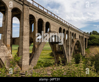 Pont de chemin de fer dans la région de Palouse Eastern Washington. Banque D'Images