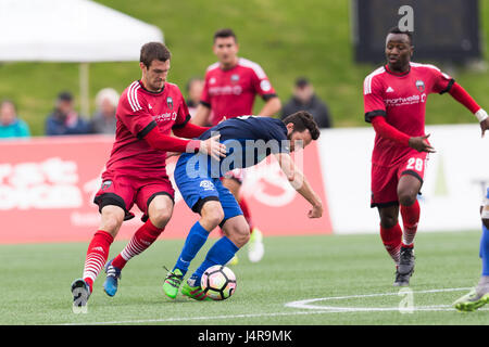 Ottawa, Canada. 13 mai, 2017. Au cours de l'action de l'USL adéquation entre les Riverhounds de Pittsburgh et Ottawa Fury FC à la TD lieu à Ottawa, Canada. Daniel Lea/CSM/Alamy Live News Banque D'Images