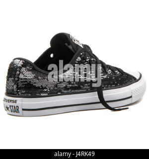 Converse Chuck Taylor All Star OX Noir paillette Sliver - 549665C Banque D'Images