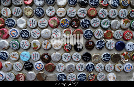 Collection de capsules de bouteilles de bière. Shanghai, Chine Banque D'Images