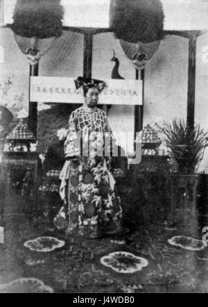 La Dynastie Qing Xi Ci Imperial Impératrice douairière de Chine photographié en 1902 Banque D'Images