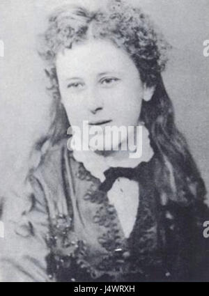 Violet Paget, connue sous son nom de plume Vernon Lee, était une écrivaine et intellectuelle britannique. Elle écrit sur l'art, la littérature et la psychologie à la fin du XIXe siècle, explorant souvent les thèmes de l'esthétique et du surnaturel. Banque D'Images