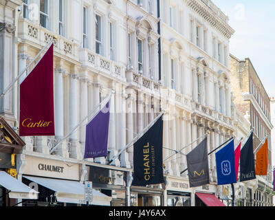 Designer de drapeaux à Bond Street Banque D'Images