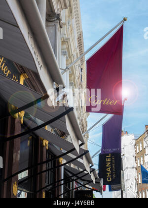 Designer de drapeaux à Bond Street Banque D'Images