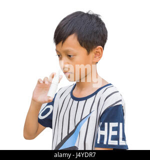 Boy holding nasal spray bottle with clipping path Banque D'Images