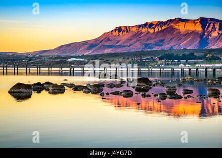 Puerto Natales, Chili - Golfe Almirante Montt, l'Océan Pacifique Eaux dans Chielan la Patagonie, Région de Magallanes. Banque D'Images