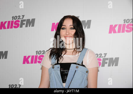 Noah Cyrus arrivant à la radio KIIS FM Wango Tango 2017 au StubHub Center le 13 mai 2017 à Carson, Californie. Banque D'Images