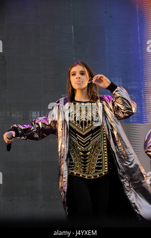 Hailee Steinfeld en 2017 RADIO KIIS FM Wango Tango à l'StubHub Center le 13 mai 2017 à Carson, Californie. Banque D'Images