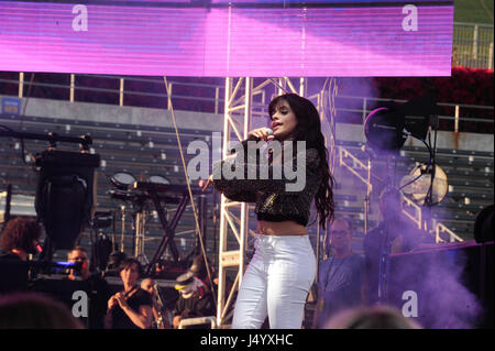 Camila Cabello à la radio KIIS FM Wango Tango 2017 au StubHub Center le 13 mai 2017 à Carson, Californie. Banque D'Images