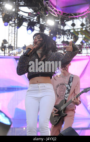 Camila Cabello à la radio KIIS FM Wango Tango 2017 au StubHub Center le 13 mai 2017 à Carson, Californie. Banque D'Images