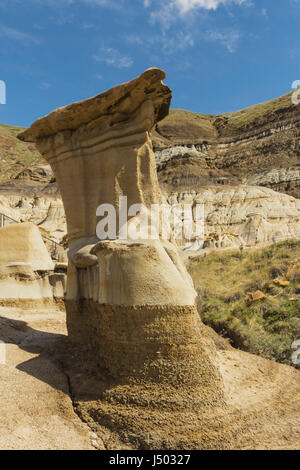 Un dans le hoodoo Badlands canadiennes près de Drumheller, Alberta, Canada Banque D'Images