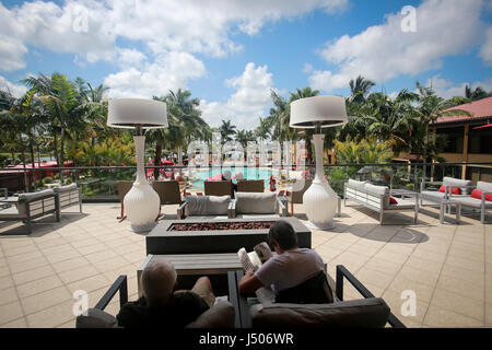 En Floride, aux États-Unis. 14 mai, 2017. iDeck terrasse extérieure au PGA National Resort and Spa Vendredi, Avril 28, 2017. Credit : Bruce R. Bennett/Le Palm Beach Post/ZUMA/Alamy Fil Live News Banque D'Images