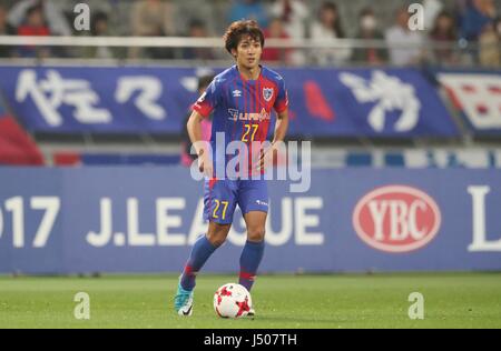 Tokyo, Japon. 10 mai, 2017. FC Tokyo Tanabe (Sotan) Football/soccer : 2017 J.League YBC Levain Cup Group une correspondance entre F.C.Tokyo Omiya Ardija 4-3 à Ajinomoto Stadium à Tokyo, au Japon . Credit : AFLO/Alamy Live News Banque D'Images