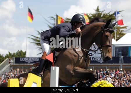 (C) LAURENT / LAIRYS LEMOUSTICPRODUCTION / MAXPPP - à la baule-escoublac le 14-05-2017 - JUMPING INTERNATIONAL DE FRANCE (CSIO5 PHOTO MAGAZINE) Compétition du cheval - LA SOCIÉTÉ Banque D'Images