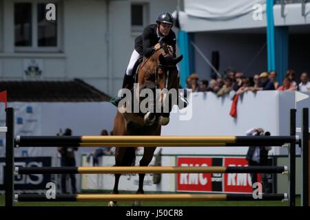 (C) LAURENT / LAIRYS LEMOUSTICPRODUCTION / MAXPPP - à la baule-escoublac le 14-05-2017 - JUMPING INTERNATIONAL DE FRANCE (CSIO5 PHOTO MAGAZINE) Compétition du cheval - LA SOCIÉTÉ Banque D'Images