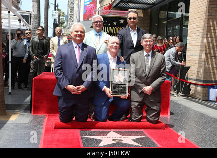 Hollywood, CA. 15 mai, 2017. Jeff Zarrinnam, Vin di Bona, Andy Garcia, Ken Corday, Leron Gubler, à Ken Corday honoré avec étoile sur le Hollywood Walk of Fame en sur le Walk of Fame de Hollywood en Californie le 15 mai 2017. Credit : Fs/media/Alamy Punch Live News Banque D'Images