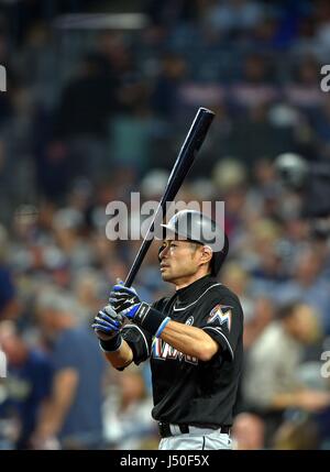 San Diego, Californie, USA. 22 avr, 2017. Ichiro Suzuki (MLB) Marlins : Ichiro Suzuki des Marlins de Miami au cours de la partie de baseball de ligue majeure contre les San Diego Padres au Petco Park de San Diego, Californie, États-Unis . Credit : AFLO/Alamy Live News Banque D'Images