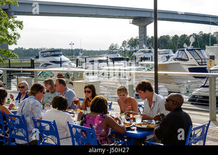 Alabama Baldwin County, Orange Beach, The Wharf, shopping shopper shoppers shopping magasins marché marchés achats vente, magasin de détail magasins buwin Banque D'Images