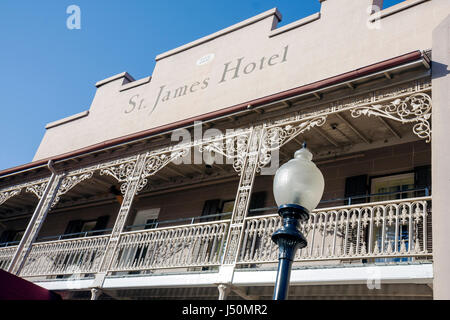 Alabama, comté de Dallas, Selma, St.James,hôtel,établi 1837,balcon,main courante en fer forgé,lampadaire,AL080521054 Banque D'Images