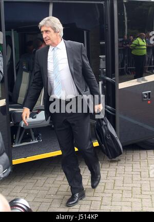 MANUEL PELLEGRINI ARRIVE À K HULL CITY V MANCHESTER CITY Stade KC HULL ANGLETERRE 27 Septembre 2014 Banque D'Images