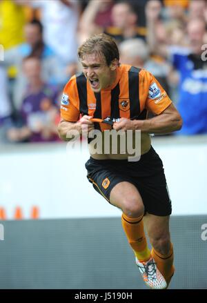 NIKICA JELAVIĆ CÉLÈBRE BUT Hull City FC V Stoke City FC Stade KC HULL ANGLETERRE 24 Août 2014 Banque D'Images