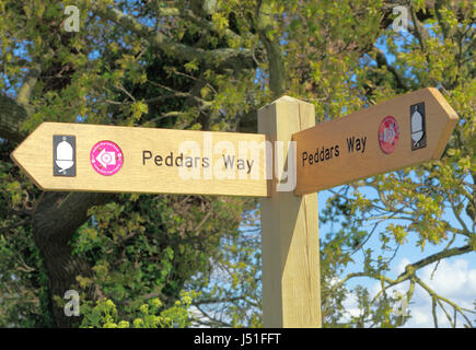 Peddars Way, sentier, doigt post, signer, Acorn Trust, randonnée à vélo,, Ringstead, Norfolk, Angleterre, Royaume-Uni. Banque D'Images