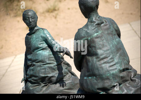 Morceau de conversation par Juan Munoz, South Shields Banque D'Images