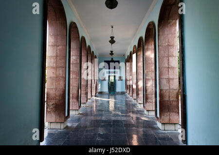 Sadi Shirazi tombe à Shiraz, Iran Banque D'Images