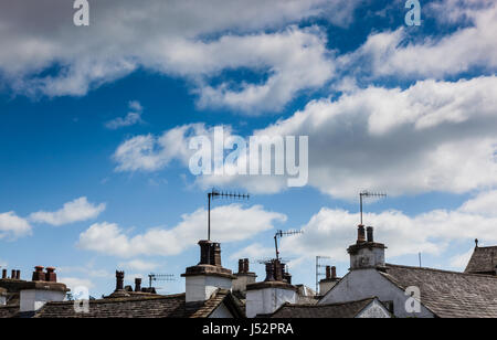 Toits et cheminées de Hawkshead, Lake District, Cumbria Banque D'Images