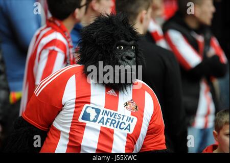 COSTUME de gorille Manchester City FC V SUNDERLAND Manchester City FC V SUNDERLAN WEMBLEY Londres Angleterre 02 Mars 2014 Banque D'Images