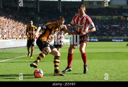 MATTY FRYATT et LEE CATTERMOLE HULL CITY V SUNDERLAND KC Stadium HULL ANGLETERRE 09 Mars 2014 Banque D'Images