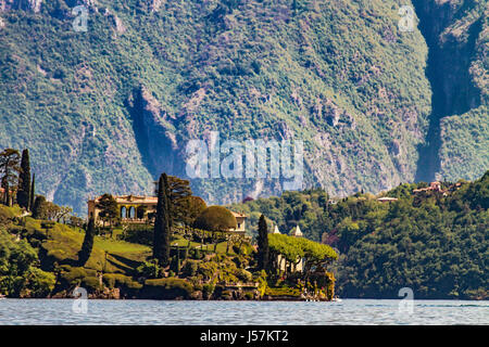 Villa del Balbianello sur le lac de Côme en Italie Banque D'Images