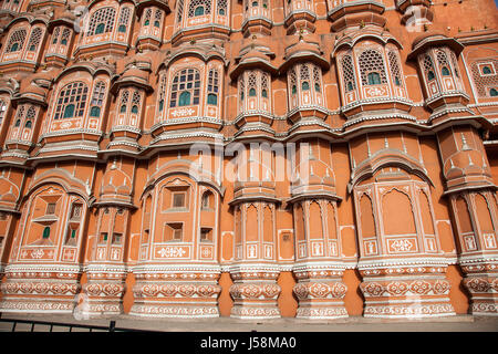 Hawamahal palais du vent à la Ville Rose de Jaipur, Inde, Rajasthan, Banque D'Images