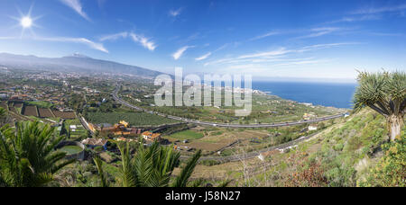 Avec la Vallée de la Orotava Tenerife Teide dans Banque D'Images