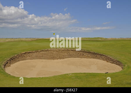 Voir plus grand bunker pour la 8e vert sur les Dunes bien sûr, les Princes Golf Club, Sandwich, Kent, Angleterre Banque D'Images