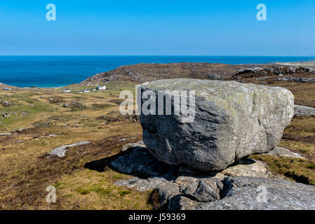 Bloc erratique sur Ben pleine l'île de Coll Ecosse Banque D'Images