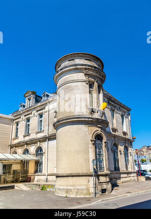 Bureau de poste de Cognac, une ville en France Banque D'Images