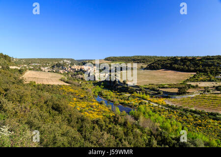 La France, l'Hérault, Minerve, étiqueté Les Plus Beaux Villages de France (le plus beau village de France) et de la rivière la cesse Banque D'Images