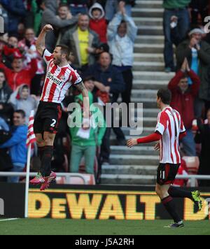 PHIL BARDSLEY CÉLÈBRE SUNDERLAND V MANCHESTER CITY STADIUM OF LIGHT SUNDERLAND ANGLETERRE 10 Novembre 2013 Banque D'Images