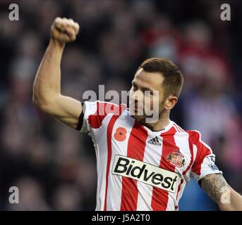 PHIL BARDSLEY CÉLÈBRE GAGNER SUNDERLAND V MANCHESTER CITY STADIUM OF LIGHT SUNDERLAND ANGLETERRE 10 Novembre 2013 Banque D'Images