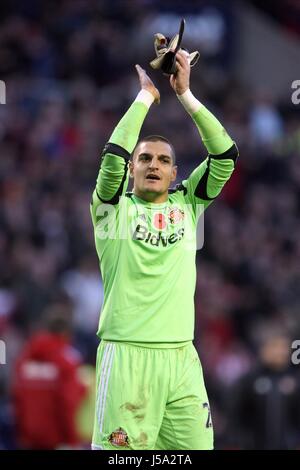 VITO MANNONE CÉLÈBRE V SUNDERLAND MANCHESTER SUNDERLAND V MANCHESTER CITY STADIUM OF LIGHT SUNDERLAND ENGLAND 10 Novembre 2 Banque D'Images