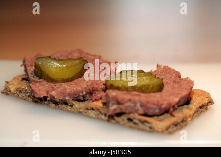 Pain croustillant avec le corned-beef Banque D'Images