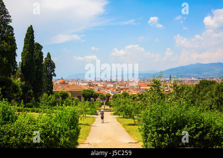 Florence, Italie - Juillet 06, 2016 : Jardins de Boboli avec des personnes non identifiées. C'est un parc à Florence, qui abrite une collection de sculptures datant Banque D'Images