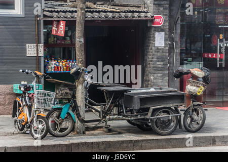 BEIJING, CHINE-vers Mars 2014 :- Le magasin a été errected dans une ruelle dans les Hutongs. Banque D'Images