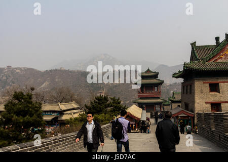 BEIJING, CHINE- vers Mars 2014 :-La Grande muraille s'étend sur plus de 4000km qui sépare la Chine de la Mongolie. Banque D'Images