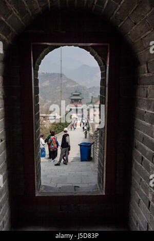 BEIJING, CHINE- vers Mars 2014 :-La Grande muraille s'étend sur plus de 4000km qui sépare la Chine de la Mongolie. Banque D'Images