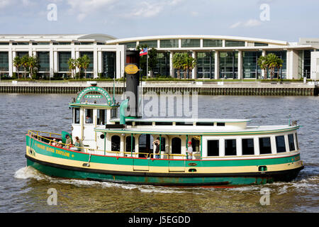 Georgia Savannah, port maritime, patrimoine maritime, International Trade & Convention Center, Hutchinson Barrier Island, Savannah belles Ferry, passager Banque D'Images