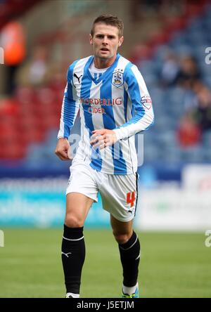 OLIVER NORWOOD HUDDERSFIELD TOWN FC HUDDERSFIELD TOWN FC JOHN SMITHS STADIUM HUDDERSFIELD ANGLETERRE 10 Août 2013 Banque D'Images