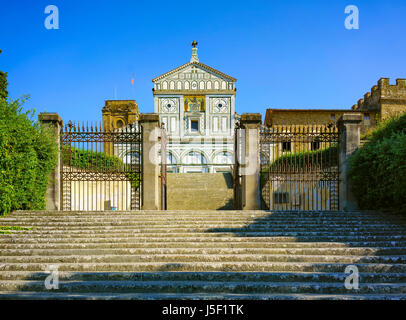 La basilique de San Miniato al Monte de Florence ou Firenze, église en Toscane Italie Europe Banque D'Images