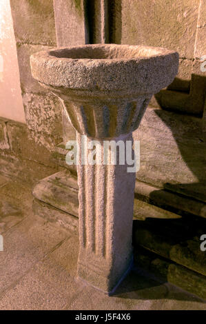 Monfero'abbaye du 12e siècle-, font Baptimal, province de La Corogne, une région de Galice, Espagne, Europe Banque D'Images